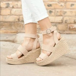 Dolce Vita wedges